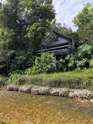 Kanopi Kalong Riverside Villa Tent Ulu Yam Batang Kali - 民泊