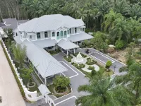 Dinnano Hotels in Khlong Thom