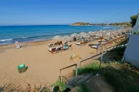 Astrinos Apt. Simple, cozy, comfortable, close to the beach