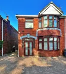 Full Home in Heywood Street near Cheetham Hill