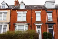 Elevate suites Darlington Fast WIFI close to city centre โรงแรมใน