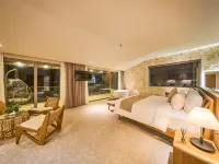 Olive Hotel Dalat فنادق في دالات