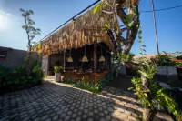 Bi Bi Bliss Ubud Villas - Jacuzzi