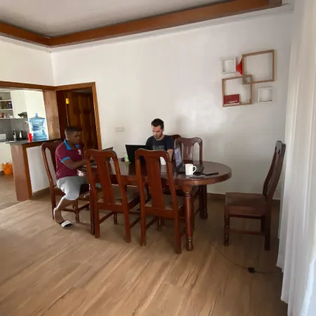 Fanfare Suites Executive Stay Remera