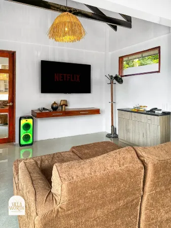 Whole Bali Villa Stylled w/ Pool