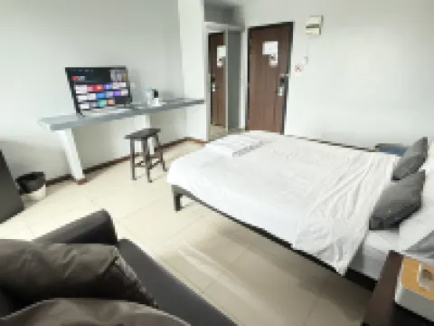 บ้านปากน้ำ บัดเจ็ทโฮเทล โรงแรมใกล้เมืองโบราณ