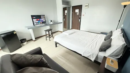 BAAN PAKNAM BUDGET HOTEL