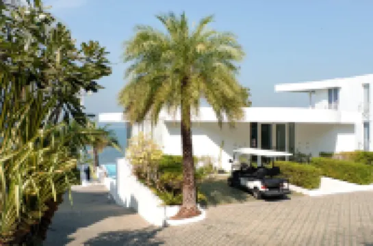 Pure Sunset Beach - By Mikihollick