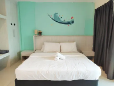 Marina Island 4Pax Balcony SeaView Wi-Fi Microwave Hotel di Seri Manjung