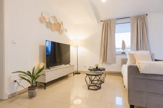 Neo - 2 Room Apartment - free parking