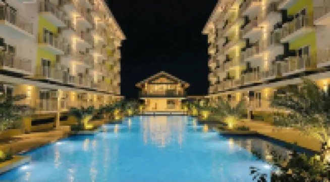 Pool View with Massage Chair-5 mins to Cebu Airport Hotels in 