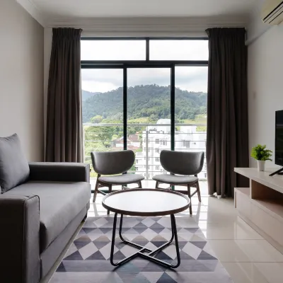 Golden View Serviced Apartments Hotel berhampiran City of Dreams, Penang
