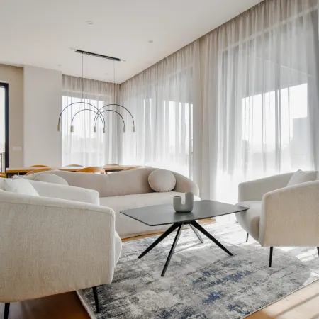 Hayashi Residence - Free Gym and Parking