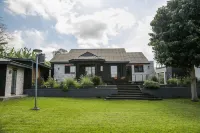 Rabi Residence Elegant French Studio- Ground floor - Pet friendly