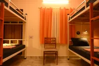 Bunk & Bond Kolkata - 2-Star