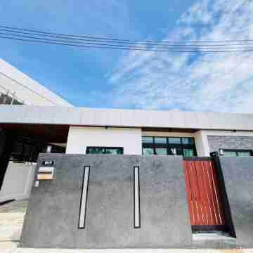 Black & White Pool Villa Pattaya Hotel Exterior