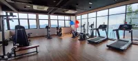Stylish Iconic Regency #Queensbay Mall#FIZ#Airport - Gym
