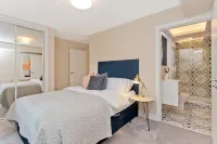 Modern 2 bedroom apartment with free parking Hotel di Broughton