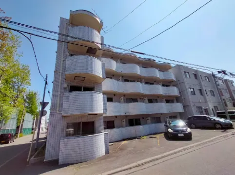 كييزا هيغاشي سابورو