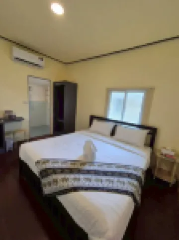 Chang Life Resort Hotels near White Sand beach