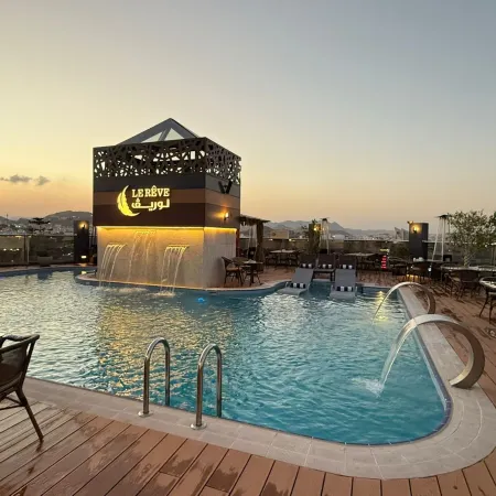 Le Reve Hotel By Le Reve Company