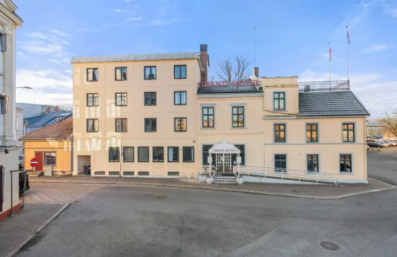 哈爾登君悅酒店