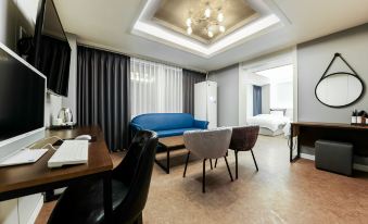 Gwangju Hotel Seattle