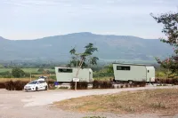 Mint camper car mine hills2 - Campeggi