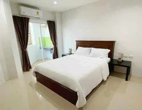 The Nap House Phuket Town