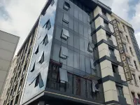 เดอะ มอนทานา ซิตี้ โรงแรม โรงแรมในแวน