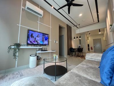 Maple Residence Klang Pool View by BeeStay