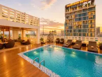 Autumn Sea Boutique Hotel - Yüzme Havuzu