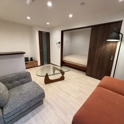 NEW! Close to Fukuoka airport 2/ Aladdin Projector. Up to 5 guests! Hotels near Level 5 Stadium