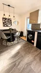 Elite Unseen Suites | 2BR House Near Coventry Arena With Free Parking - บังกะโล