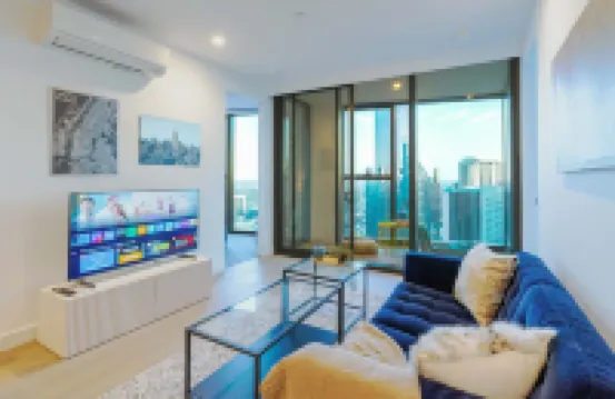 Swanston Central 3B Lv53 CBD Skyline View FreeTram