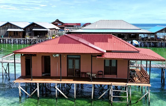 Derawan Fisheries Cottage