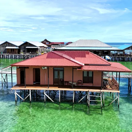 Derawan Fisheries Cottage