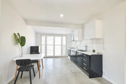 Thoona Eco Resort Hotels in Benalla