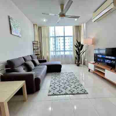 Cozy house with 2 Parking in Bandar Kinrara Others