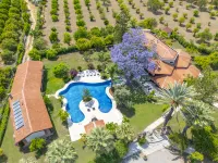 Cottage House - Adult Only