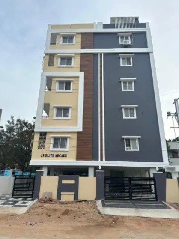 ซีซี อีลิท โฮมสเตย์ โรงแรมใน