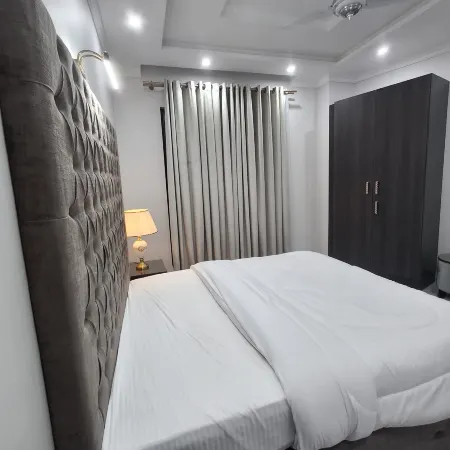 Regency Suites