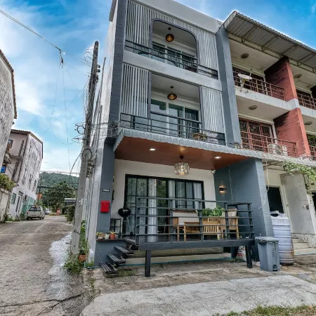 Happy House Samui