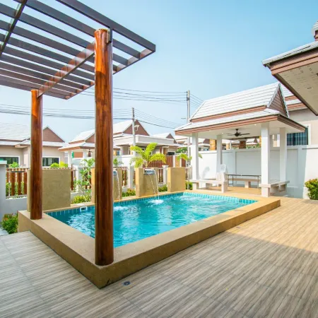 laboon pool villa Pranburi Отели рядом с достопримечательностью «Лесопарк Бран Бури»