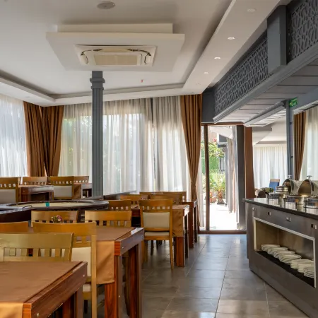 Velaris Boutique Hotel