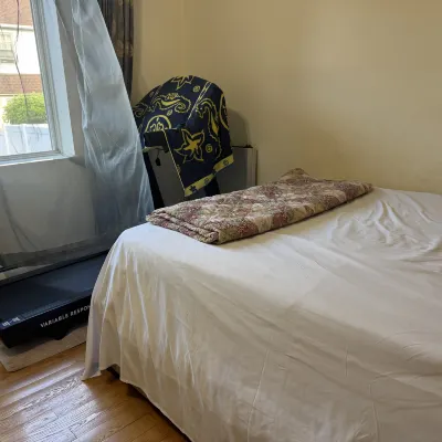Flushing Guesthouse Hotels near St Johns University