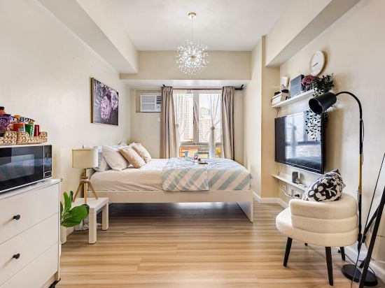 Brand New | Studio Lune - Heart of Makati