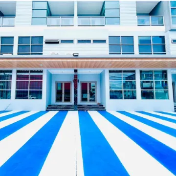 Lamoon Boutique Trang