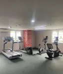 High Livin Apartment Parahyangan - Gym
