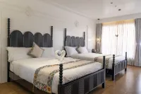 Madeline Paradise Resort - موقف سيارات